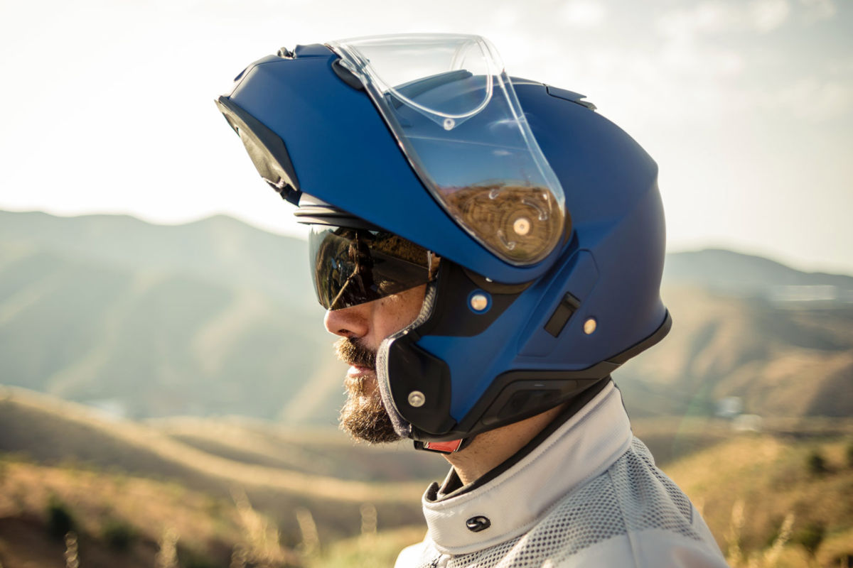 Comment fixer une GoPro sur un Casque Moto ? #Question 10 