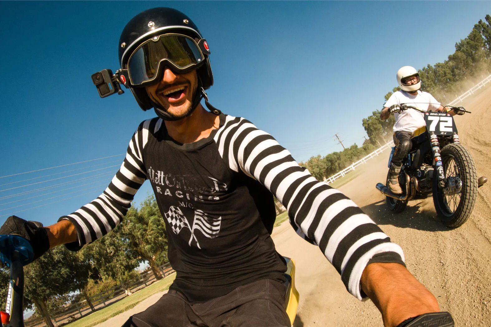 Comment fixer proprement une GoPro sur un casque moto ? - Mes Balades Moto